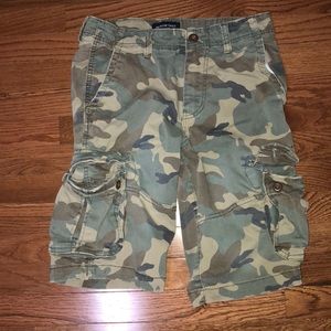 American Eagle camo cargo shorts